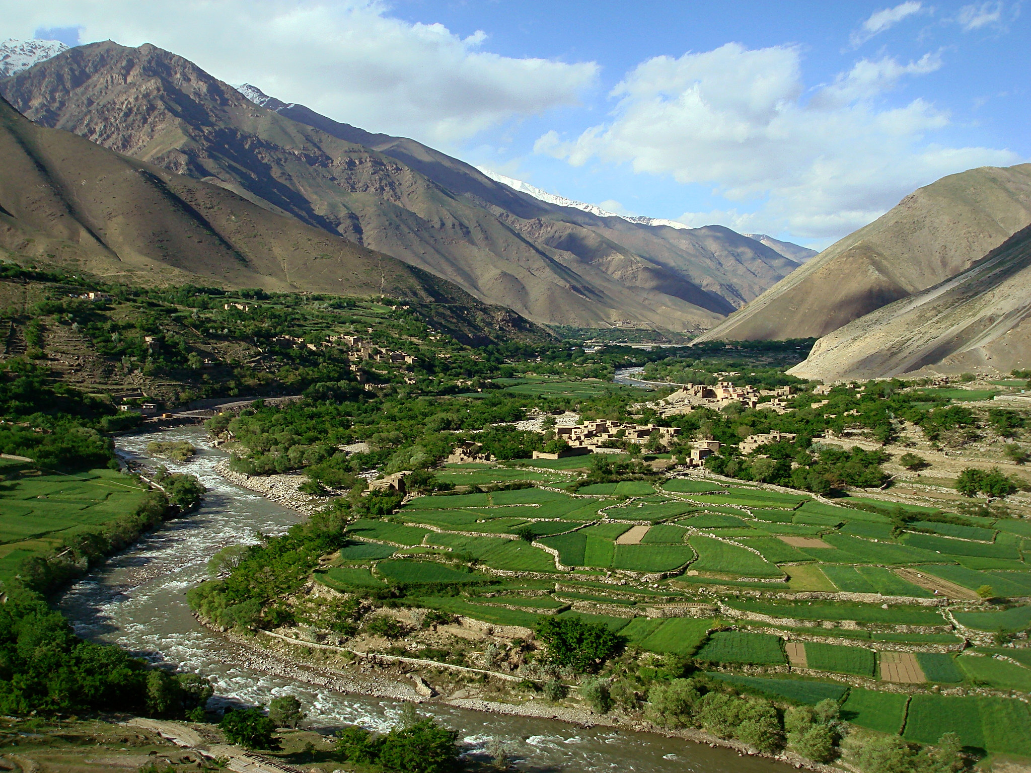 Criekemans - View of Panjshir Valley, Afghanistan in 2009. United Nations Photo
