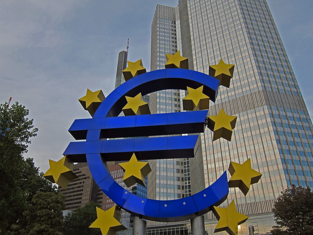 Euro sculpture with 12 stars for the member nations of the the European Central Bank - Jim Woodward