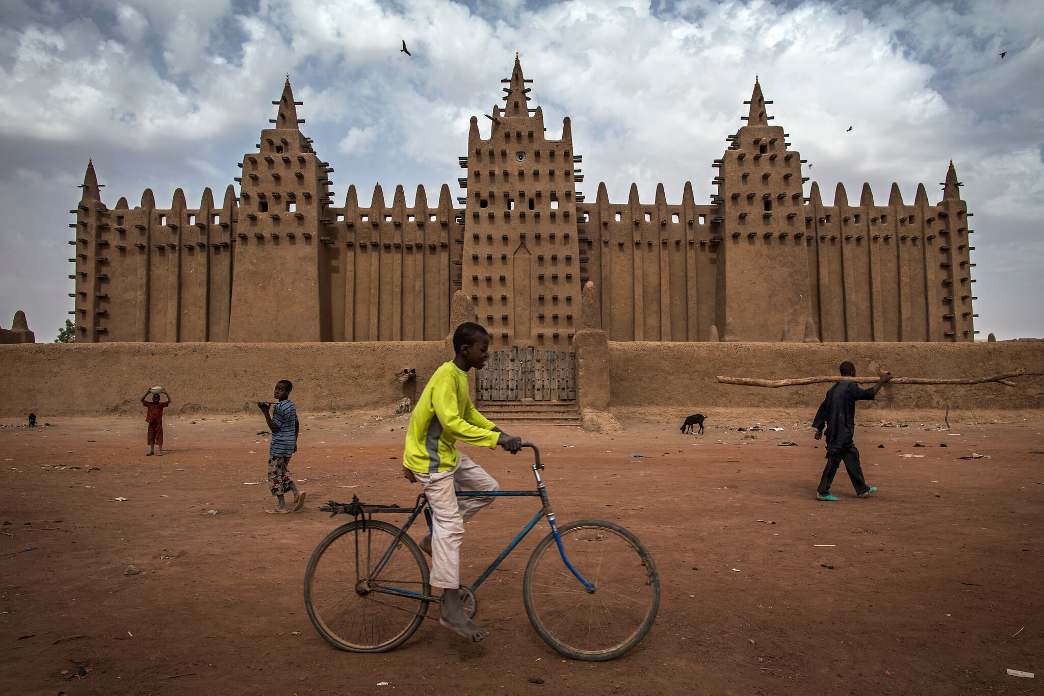 The Great Mosque of Djenné in Mali in 2015. United Nations Photo