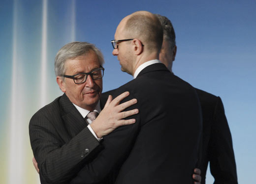 Arseni Jatsenjoek en Jean-Claude Juncker