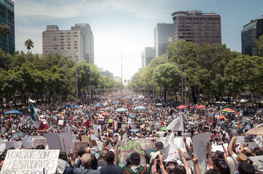 Protest tegen president Enríque Peña Nieto in 2012