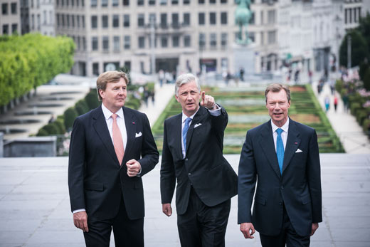 Koning Willem-Alexander, Koning Filip en Groothertog Henri in juni 2018 op de zestigjarige verjaardag van de Benelux in Brussel.
