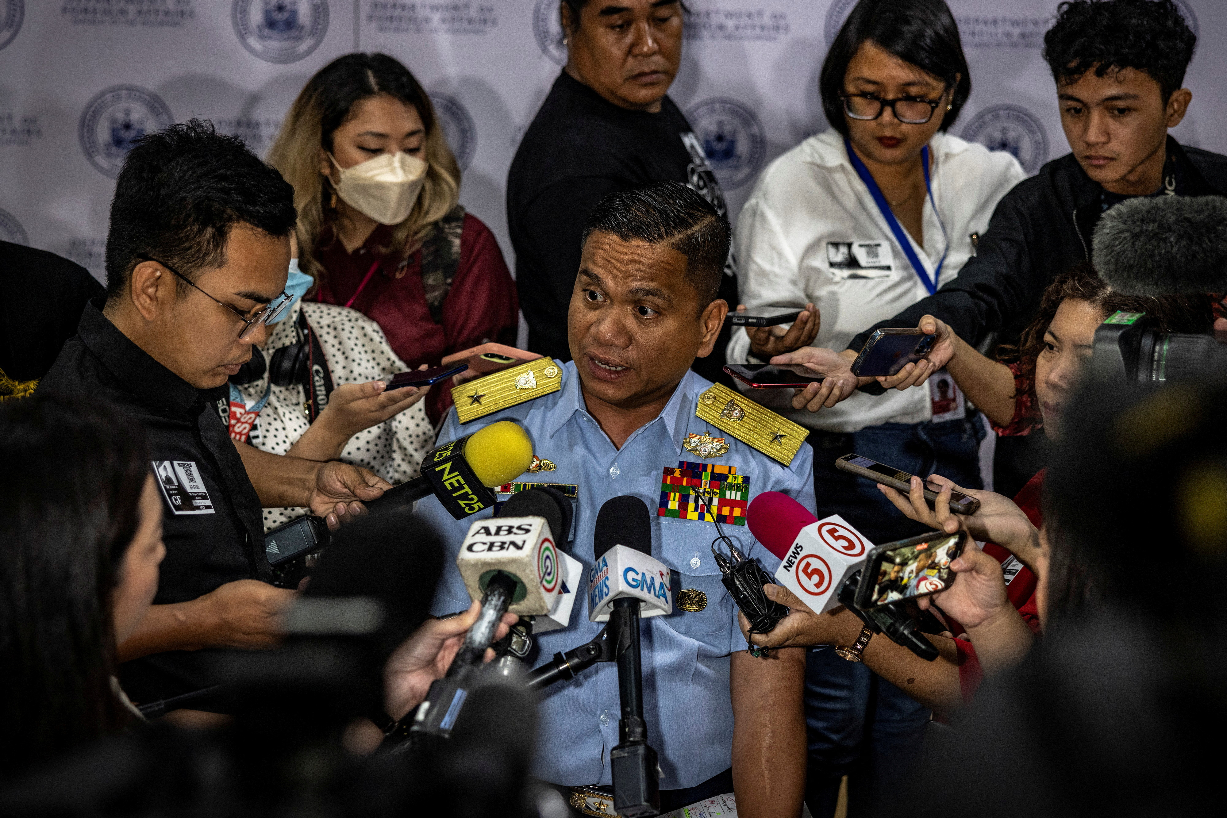 Commodore Jay Tarriela, Philippine Coast Guard spokesperson for the West Philippine Sea, speaks to the press during a joint news conference in response to the recent aggression of the Chinese Coast Guard against Philippine vessels in the South China Sea, at the Department of Foreign Affairs in Manila, Philippines, 7 August 2023. ©Ezra Acayan/Pool via Reuters