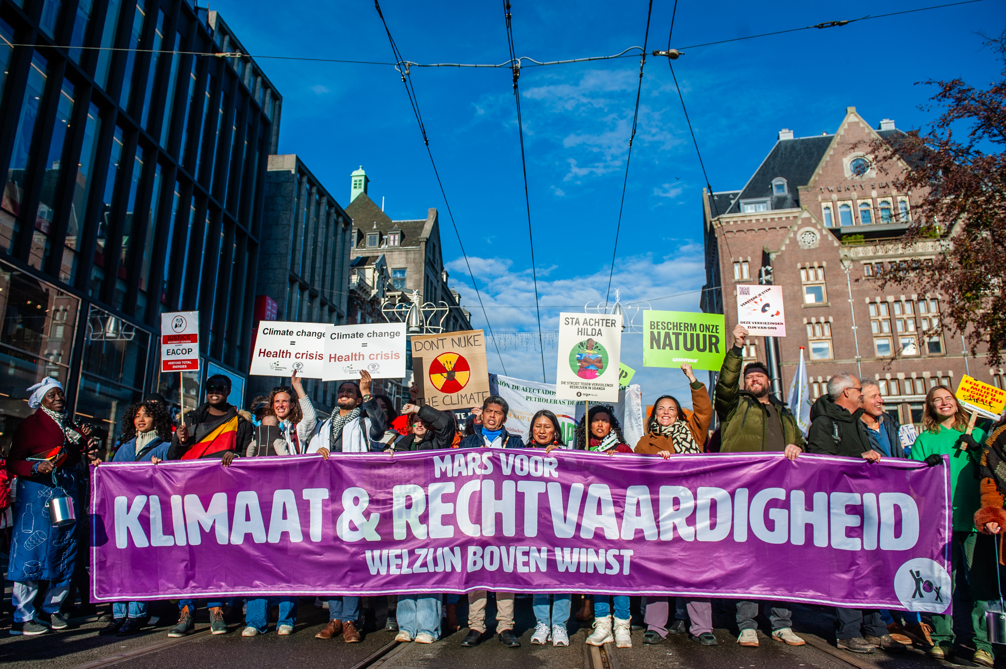 Klimaatmars in Amsterdam op 12 november 2023. © Romy Arroyo Fernandez / NurPhoto via Reuters