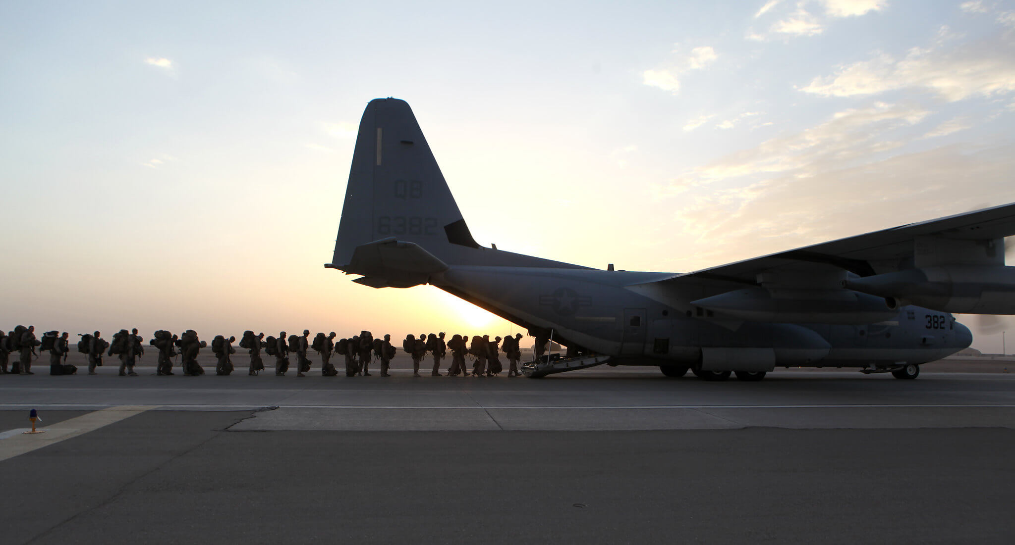 Criekemans - Marines and sailors with Marine Expeditionary Brigade – Afghanistan load onto a KC-130 aircraft on the Camp Bastion flightline in 2014 after ending the mission in Helmand province, Afghanistan. DVIDSHUB - Flickr