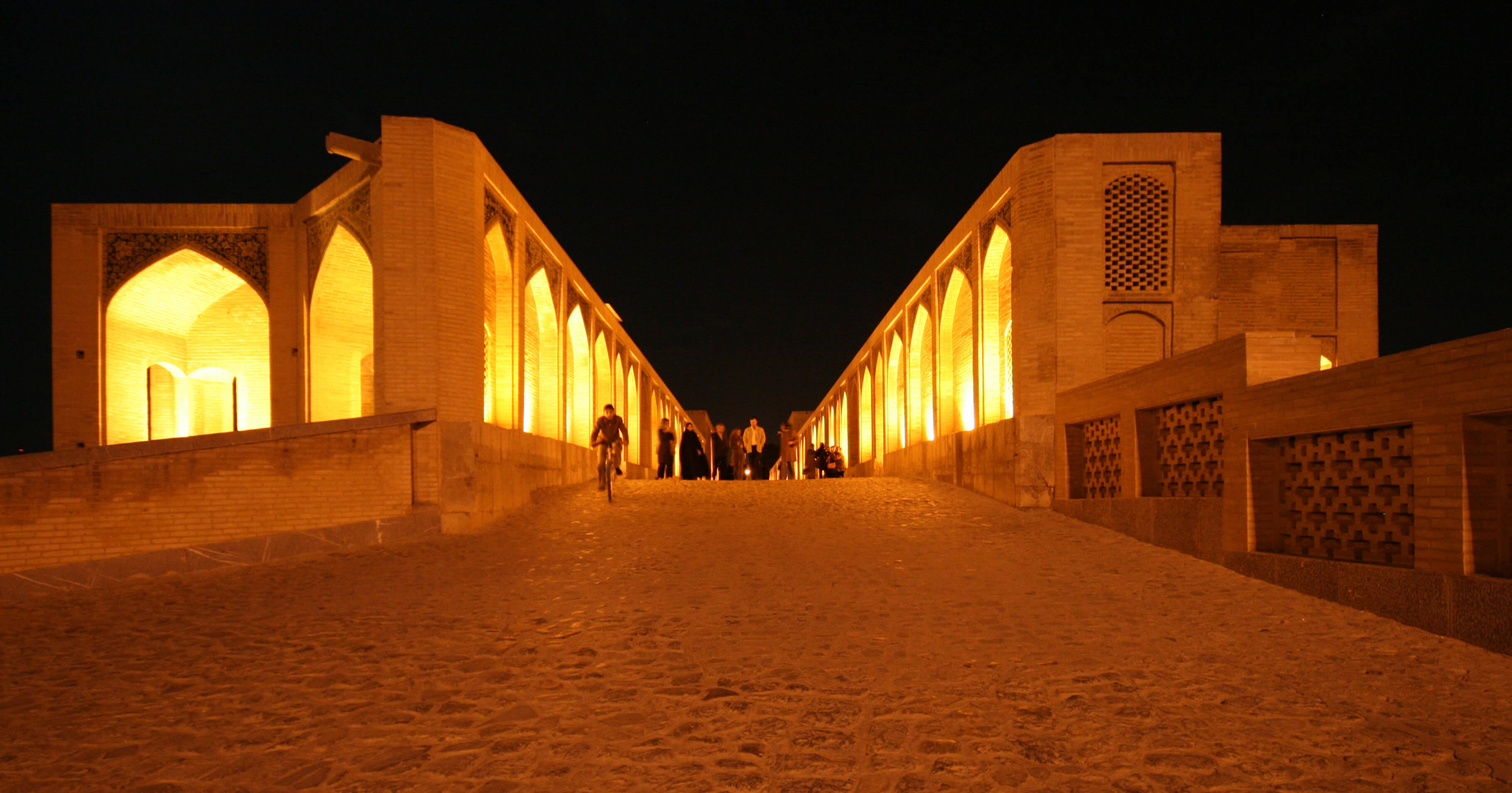 De Allahverdi-Khanbrug in de Iraanse stad Isfahan.