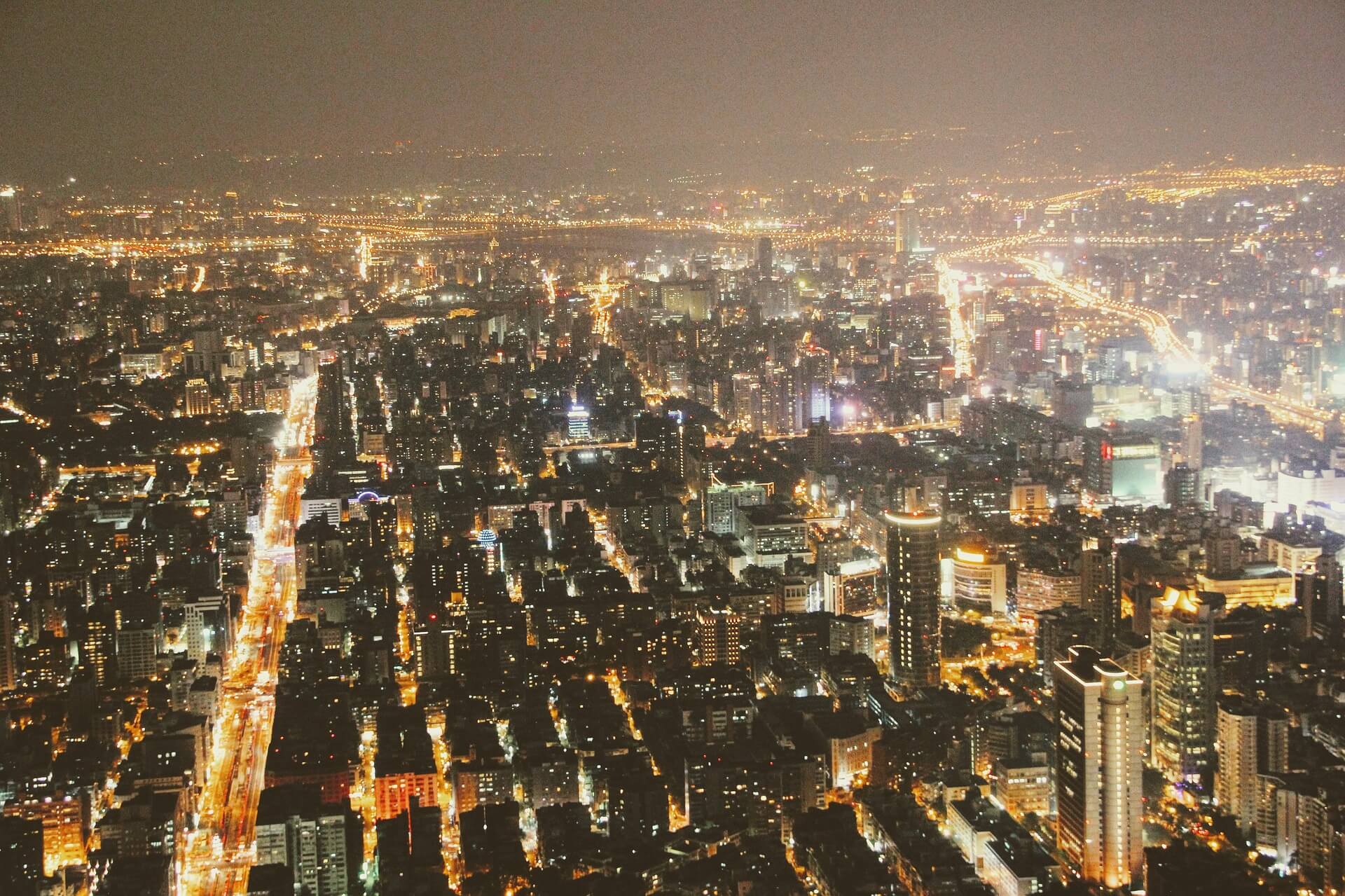 Taipei bij nacht. © Pixabay