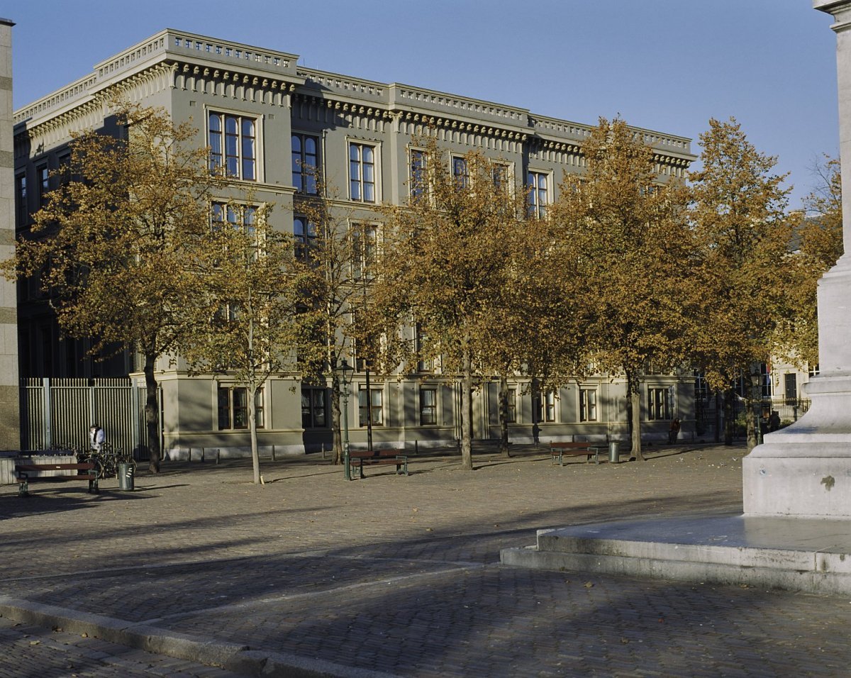 Voormalig Nederlands ministerie van Koloniën in Den Haag. © Rijksdienst voor het Cultureel Erfgoed via Wikimedia Commons