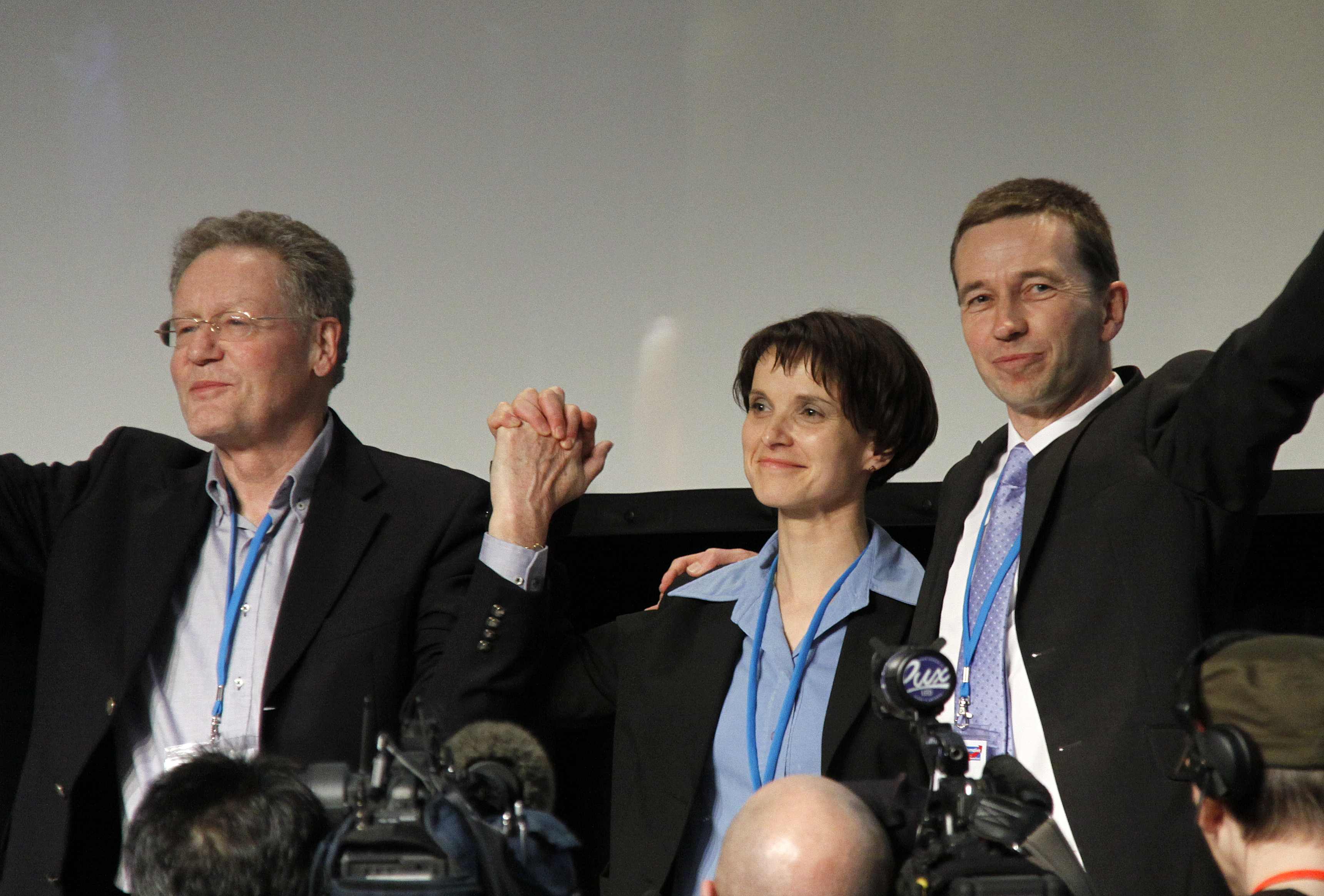 AfD founders Konrad Adam (left), Bernd Lucke with Frauke Petry during the first AfD convention on 14 April 2013 in Berlin. Source: Wikimedia