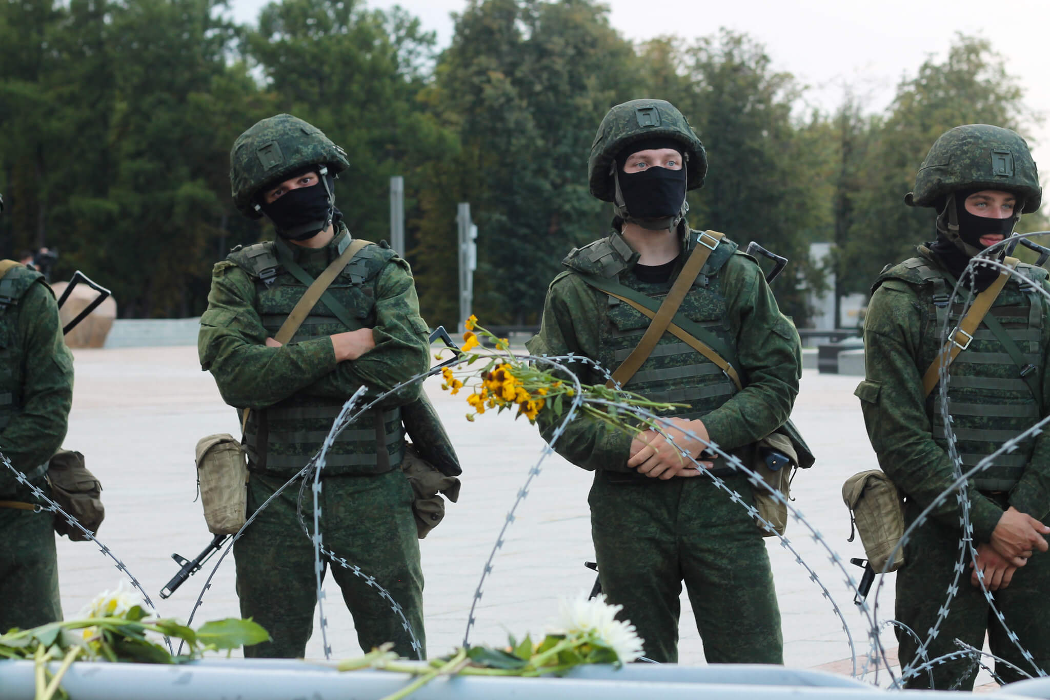Millin-Belarusian soldiers during a protest rally in Minsk on August 30 2020. Natallia Rak - Flickr
