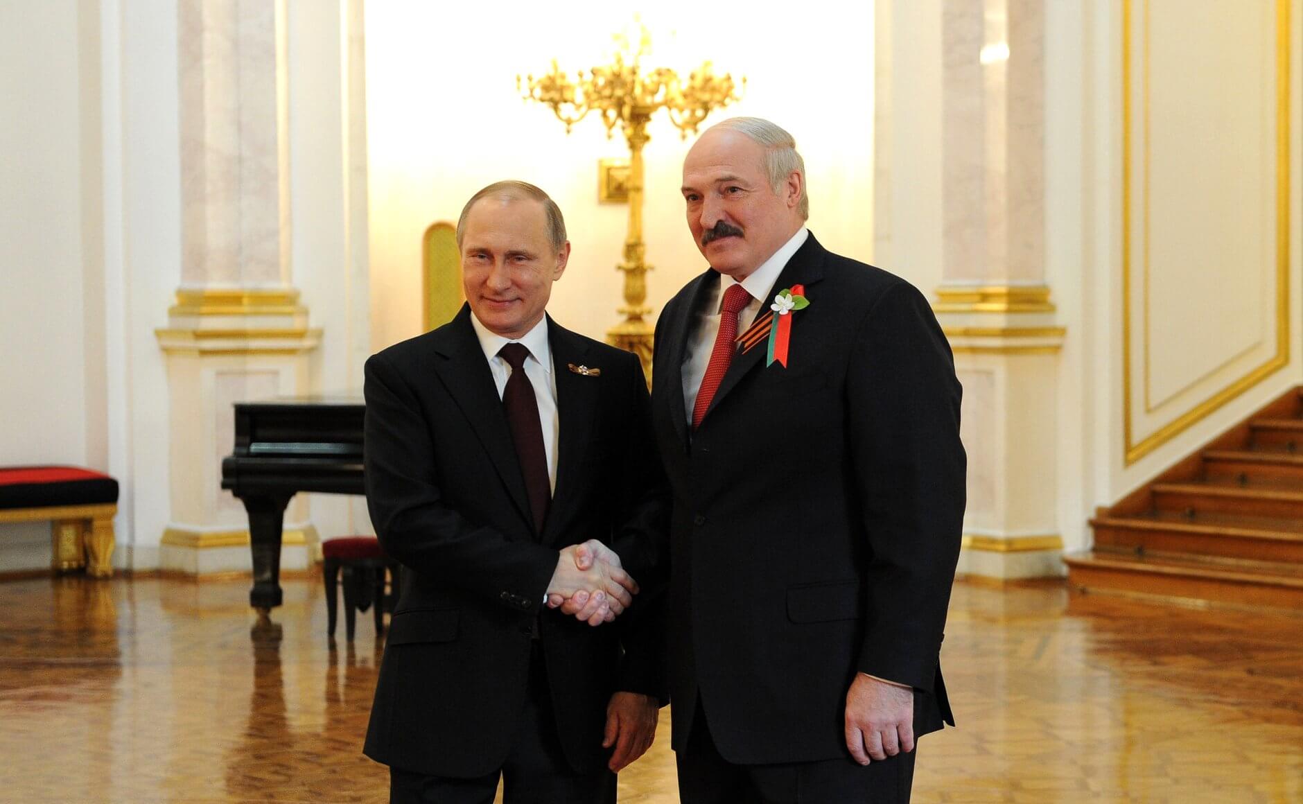 Millin-Putin and Lukashenko in 2015-Wikimedia Commons-www.kremlin.ru