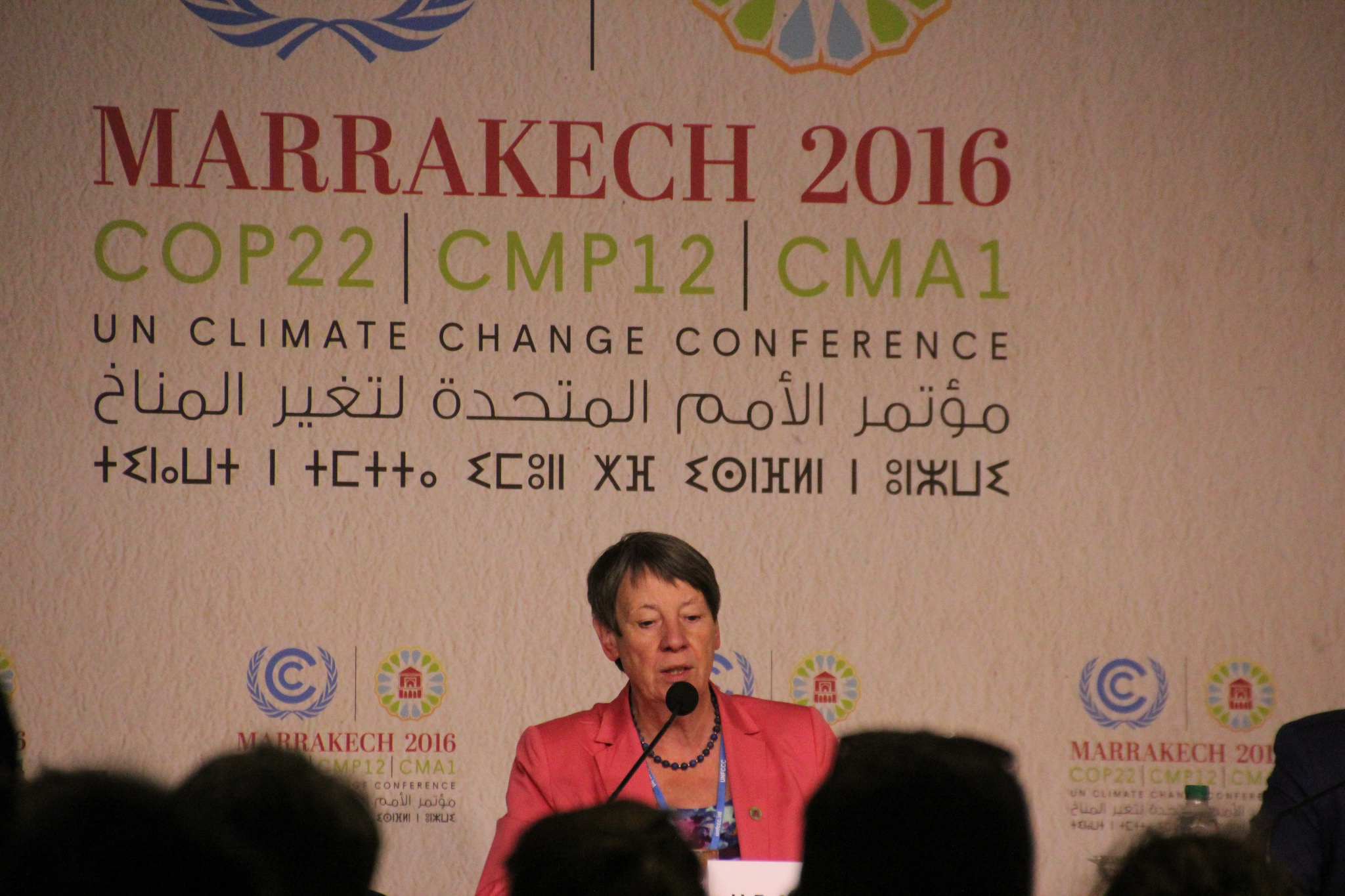 De Duitse milieuminister Barbara Hendricks tijdens de klimaattop in Marrakesh in november 2016. Bron: Flickr / Takver