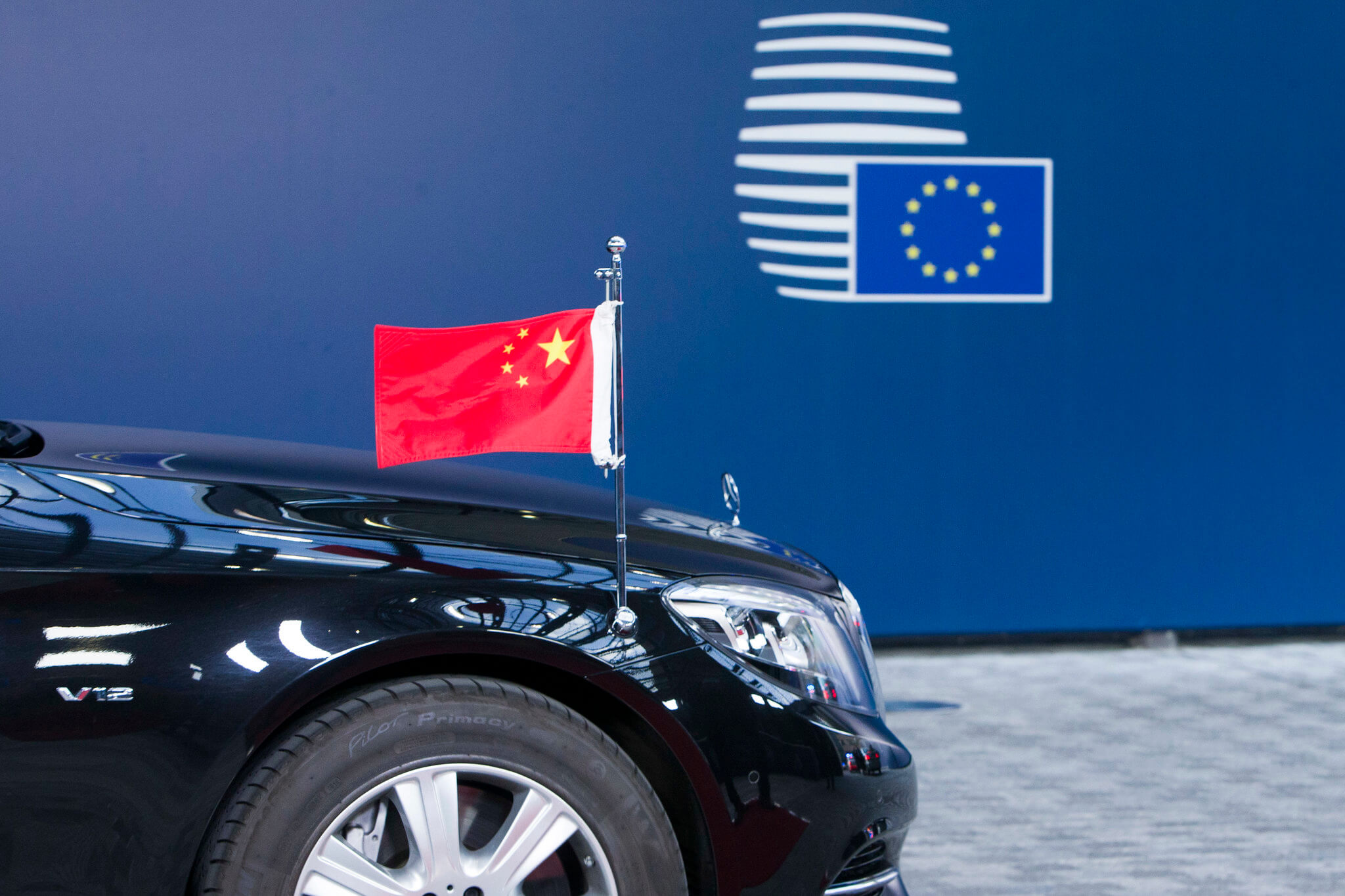 EU-China-top in Brussel 2017-Europan Council President.jpg