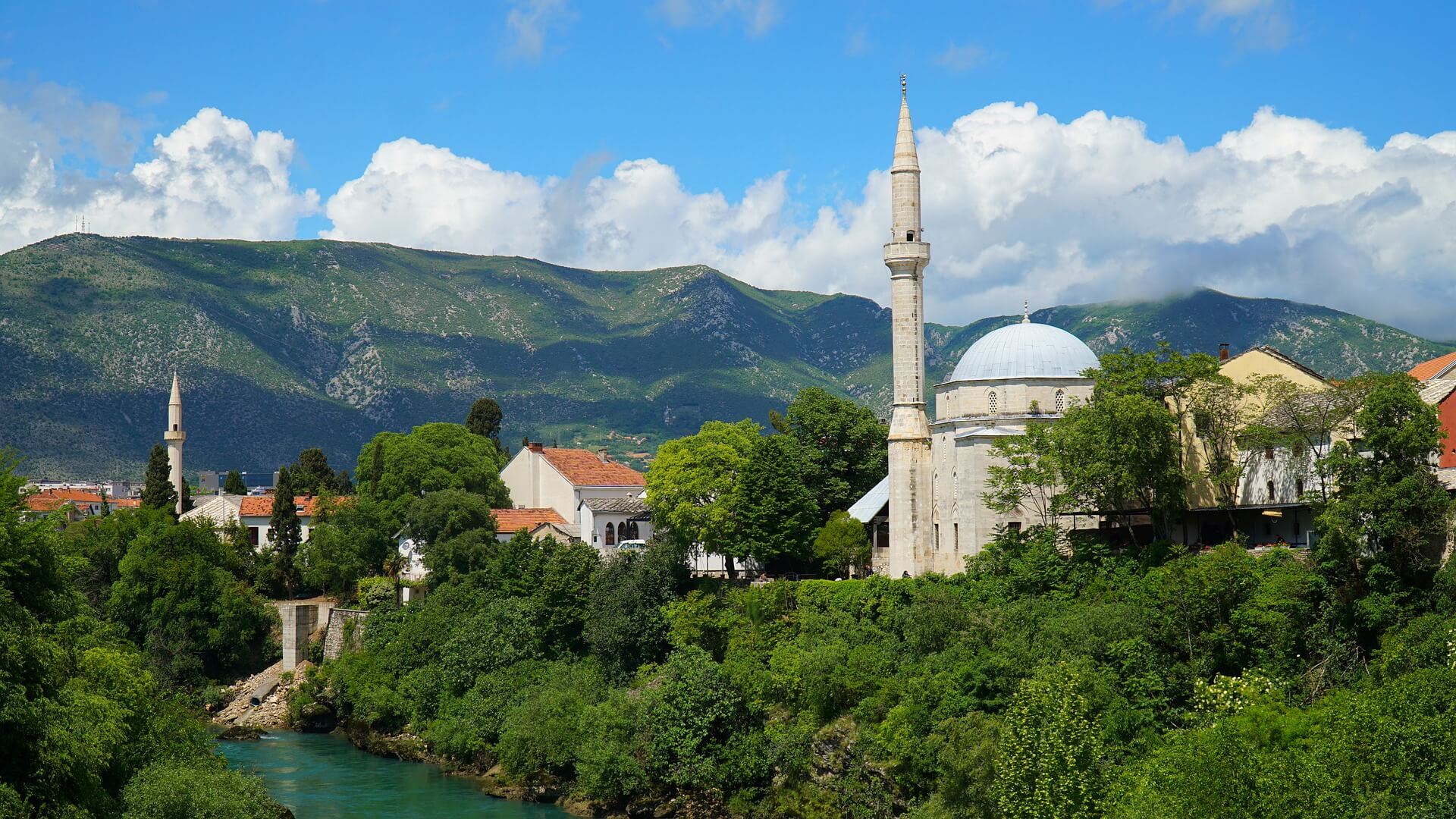 RamicLemstra-The city of Mostar in Bosnia and Herzegovina. Pixabay