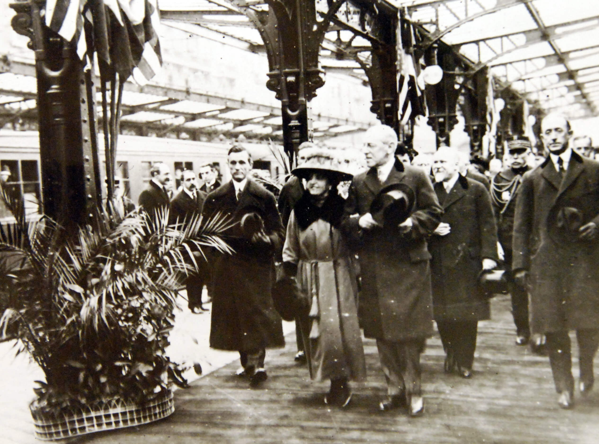 President Wilson bij aankomst in Parijs op 14 maart 1919. Wikicommons